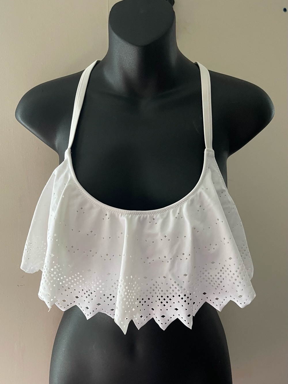 PINK Victoria's Secret White Eyelet Flounce Crop Swimwear Top Size Large